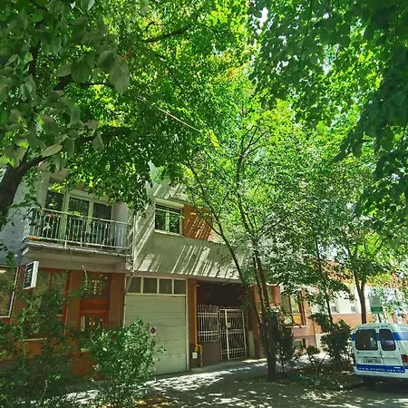 Oasis Apartment