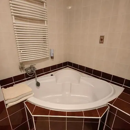 Apartment Oasis *